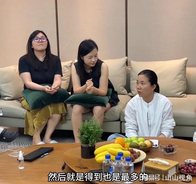 表现小娜评论区补救网友不买单反怒怼她不朽情缘手机版网友组队吐槽小娜直播(图5)